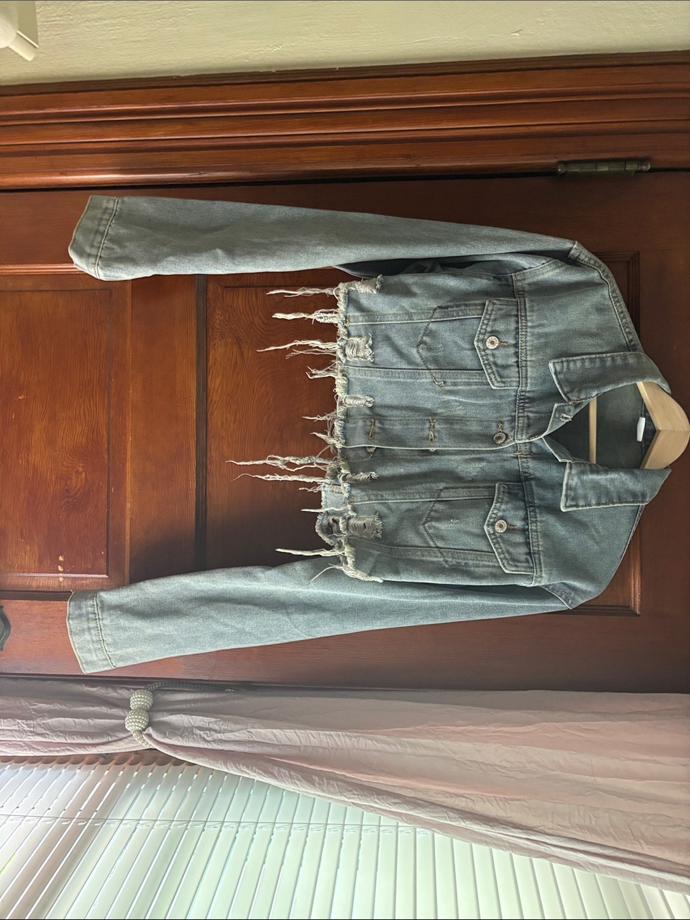 Cropped lightweight Frayed Hem Light Blue Denim Jacket - Unbranded